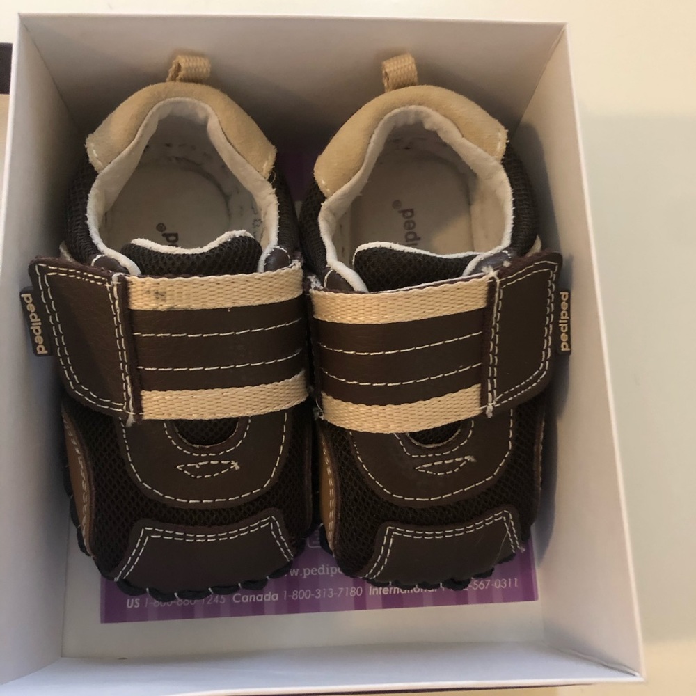 Baby all leather shoes Pediped